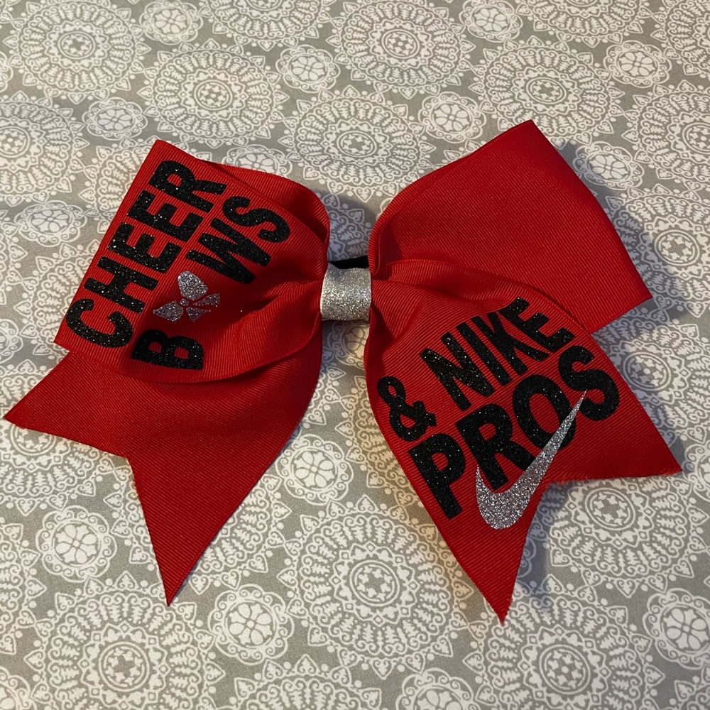 NIKE cheer bow!